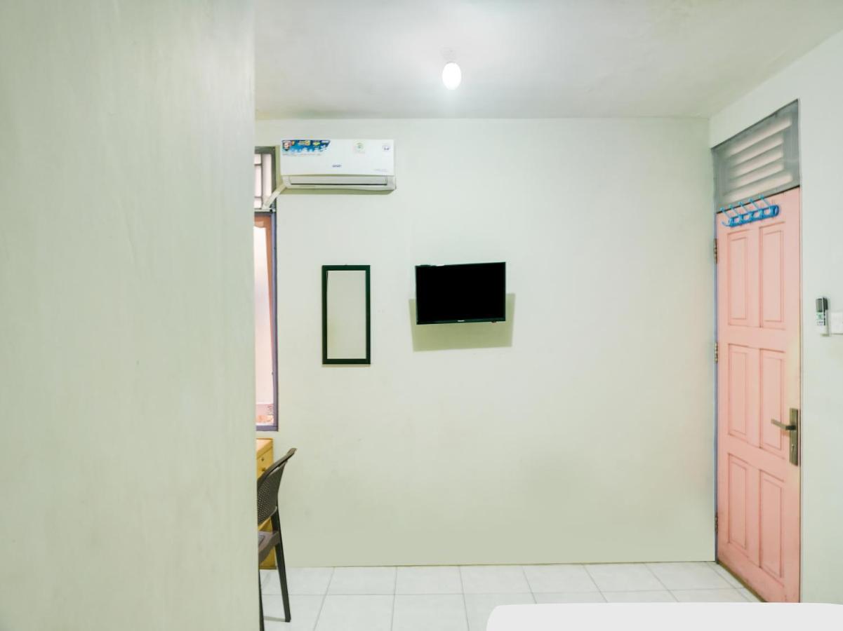 Oyo 2872 Garuda Guest House Banjarmasin  Dış mekan fotoğraf