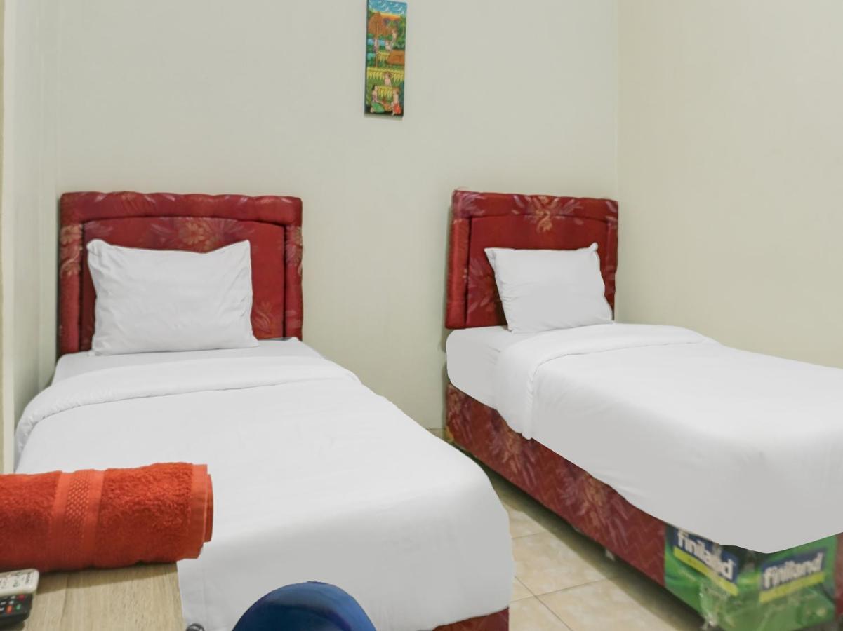 Oyo 2872 Garuda Guest House Banjarmasin  Dış mekan fotoğraf